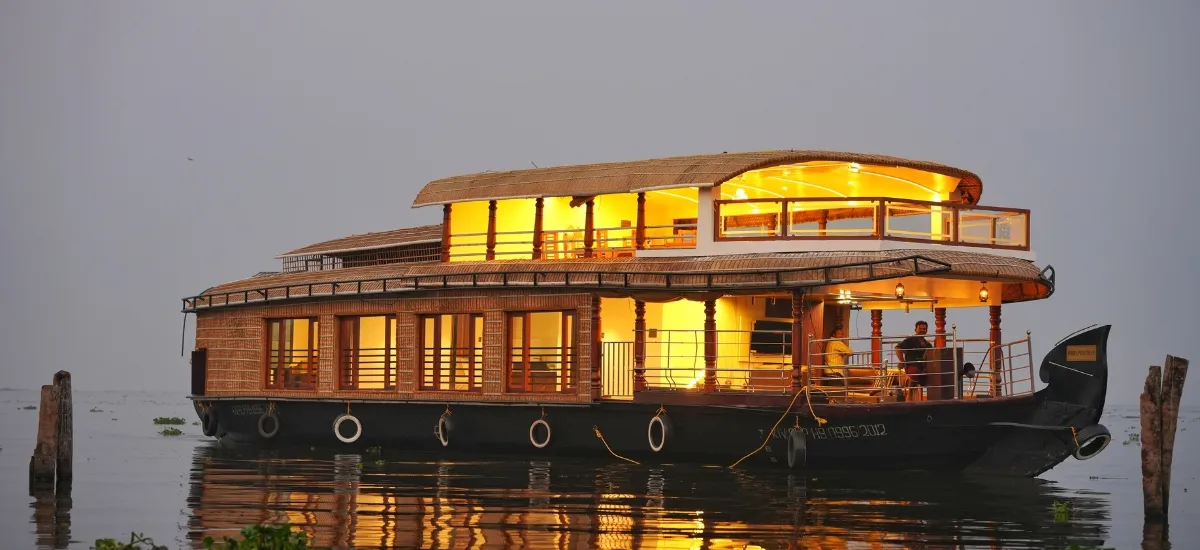 Kerala Backwaters Tour